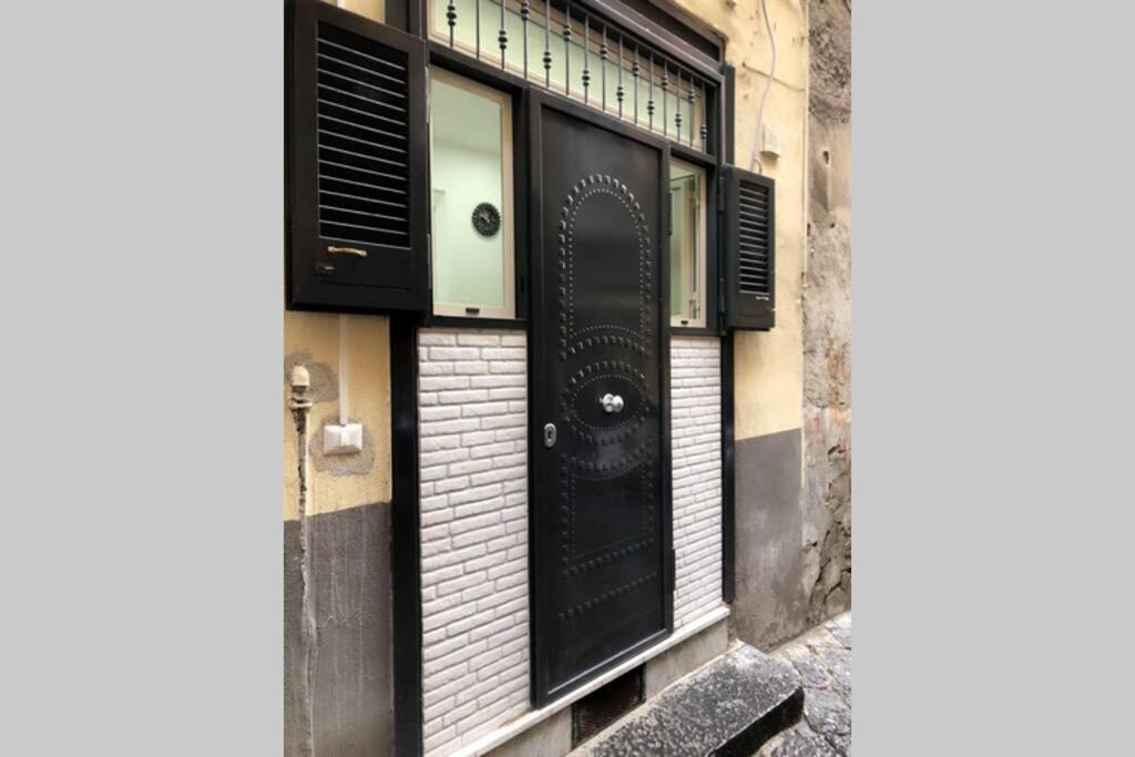 Mini-House Museo Daire Napoli Dış mekan fotoğraf